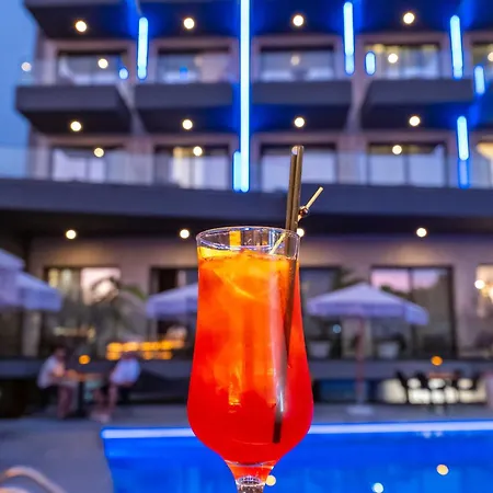 Hotel Azura 4*